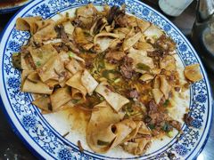 -壹阁胡羊焖饼(特色小吃街店)