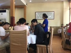 -三羊居食府(文艺路店)