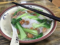 -马老七大骨米粉(湖心店)