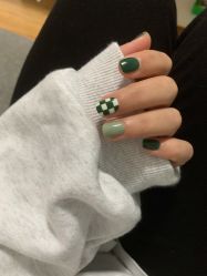 -吉吉靓甲美睫