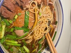 -镇南锅盖面馆(解放路店)