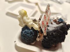 -好利来(上海虹桥新天地Lab主题店)
