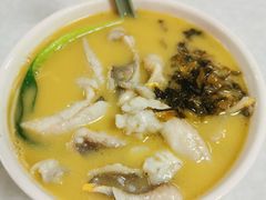 小胃口黄鱼面-明呈黄鱼面馆(斜土路店)