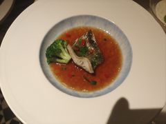 -浅深(世茂滨江精品店)