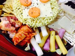 -炙韩料理·部队锅专门店