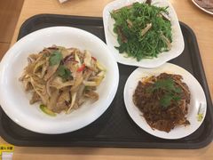-西部马华清真兰州牛肉面·烧烤夜市(关东店)