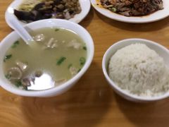 -温记府廟豆汤饭·始于1955年(海椒店)