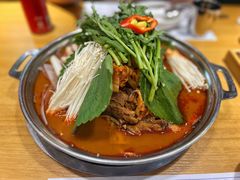 辣白菜脊骨火锅-韩香福脊骨汤锅(上杭路店)