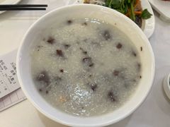 皮蛋咸肉粥-万山楼海鲜酒家·二十三年老字号