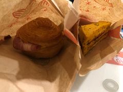 -星巴克(宝山万达店)