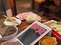 -佬土鹅肠火锅(解放路店)