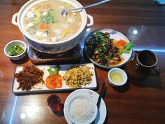 -八木轩·寻味大理白族民俗餐厅(文献路店)
