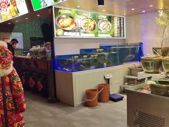 -鱼窝棚柴火铁锅炖(富山屯店)