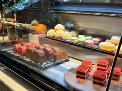 -浅深(世茂滨江精品店)
