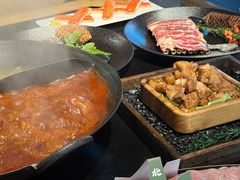 -鹿鸣山草本茶香火锅(园西路店)
