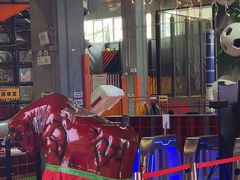 -嗨翻Hi-Fun竞技主题乐园·蹦床亲子生日轰趴(国光1937店)