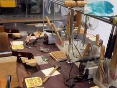 -十八字金银饰·拼豆·开蚌手工体验团建(君太百货店)