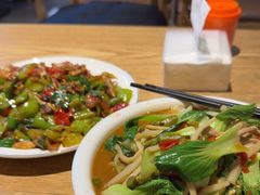 -牛八宝桂林米粉(八里庄店)