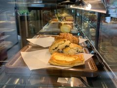 -星巴克(新达汇三林店)