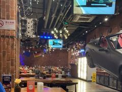 大堂-1886德国汽车餐厅(外滩十六铺码头店)