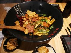 -风光老灶麻辣香锅(大成路翠微百货店)