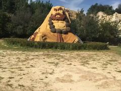 -彩色沙林风景区