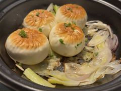 会拉丝的生煎包-东南里湖景餐厅·新闽菜(浦西万达店)