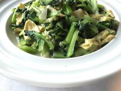 -赶海部落海鲜城(海阳路店)