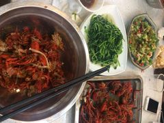 百味手拨龙虾馆(愚园路总店)-百味手拨龙虾馆(愚园路店)