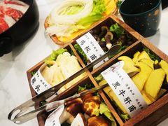 -椰子湾·海南火锅·糟粕醋·椰子鸡(正大广场店)