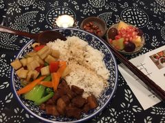 -蜗牛小馆醉乡民谣云南菜(惠新西里店)