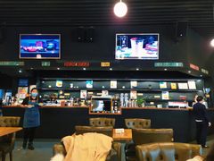 大堂-汽车博物馆主题餐厅