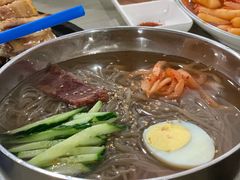 -拌来拌去石鍋拌飯(文鼎店)