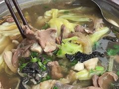 -谢老五跷脚牛肉·非遗传承店