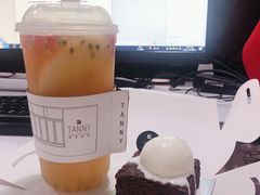 -甜莺蛋糕(顺盈时代广场店)