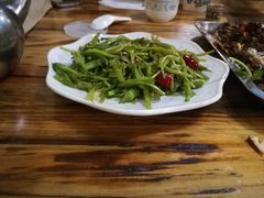 -小锅巴纳西餐厅