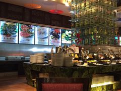 -三英温泉度假酒店-自助餐厅