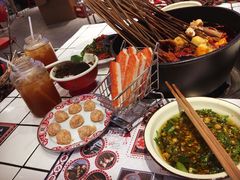 -九街淑芬掌中宝串串公司(两路金港国际店)