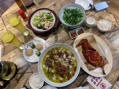-香山湖家家宴(中山陵店)