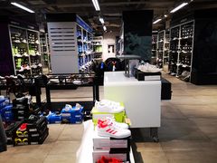 -华联商厦(火车站店)