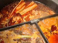 -热火朝天鲜切牛肉火锅(南强街巷店)