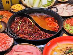 -冯校长老火锅(中联广场店)