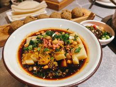 -野山舂·贵州现舂酸汤牛肉(民生路店)