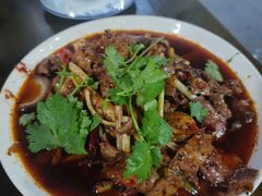 -小杨翘脚牛肉
