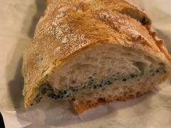 飞鱼籽面包-Let's Taipei 非常烘焙(太古里店)