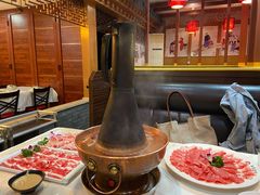 -羊家胡同·龙虾烧烤火锅(龙汇路店)