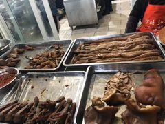 -温江公平红烧兔(总店)