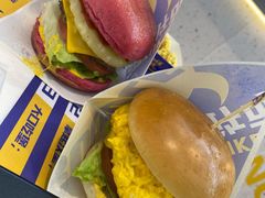 爆蛋芝士牛肉堡-BOLE BURGER波乐堡(高新店)
