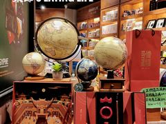 -光海书局(南京东路第一百货店)