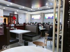-鲁班小馆(政四街店)